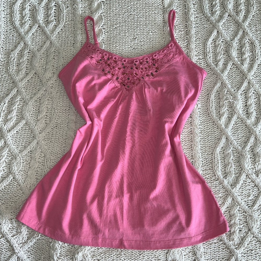 Vintage Y2K Baby Pink Lace Beaded Tank Top